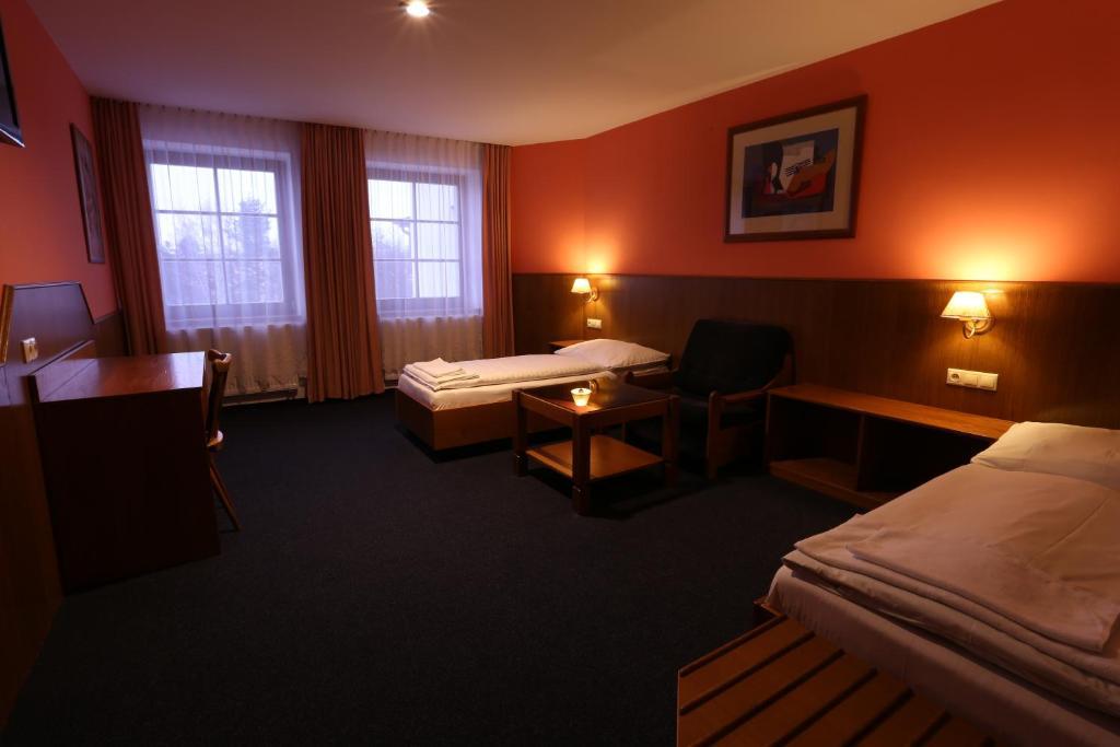 Hotel Hajcman Žďár nad Sázavou Habitación foto